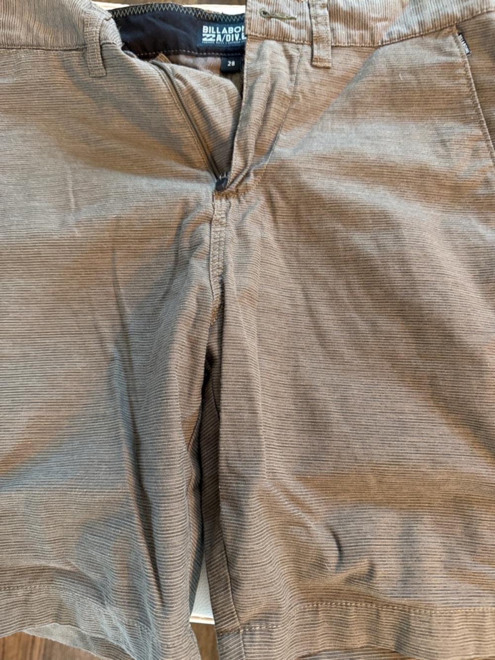Billabong A/Div Men’s Shorts Size 28 Olive Gray Striped Hybrid Outdoor Shorts